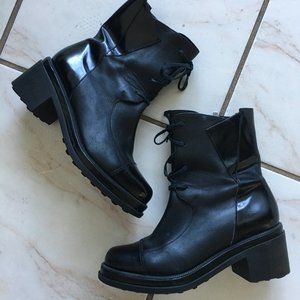 Robert Clergerie 37 B 6.5 US Boots Black Leather